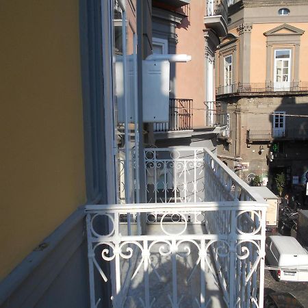 Manuela Apartments San Domenico Centro Storico Nápoles Exterior foto